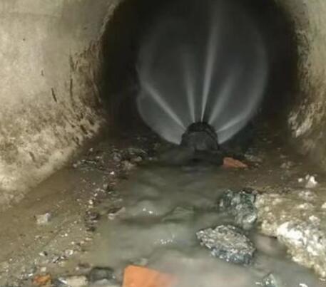 尼勒克市政管道清淤